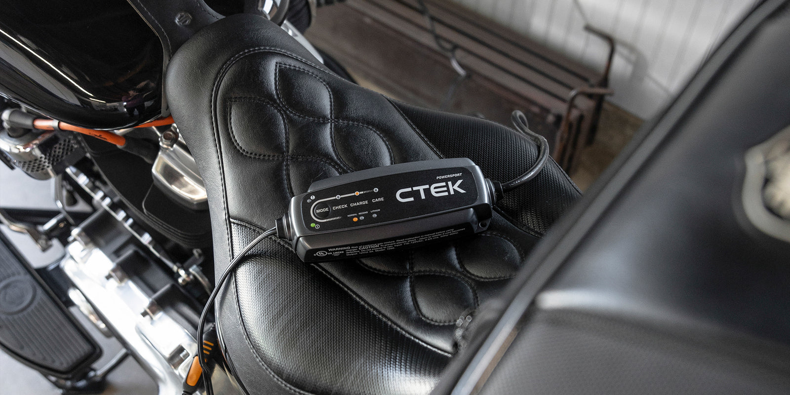 CTEK CT5 Powersport battery charger use case