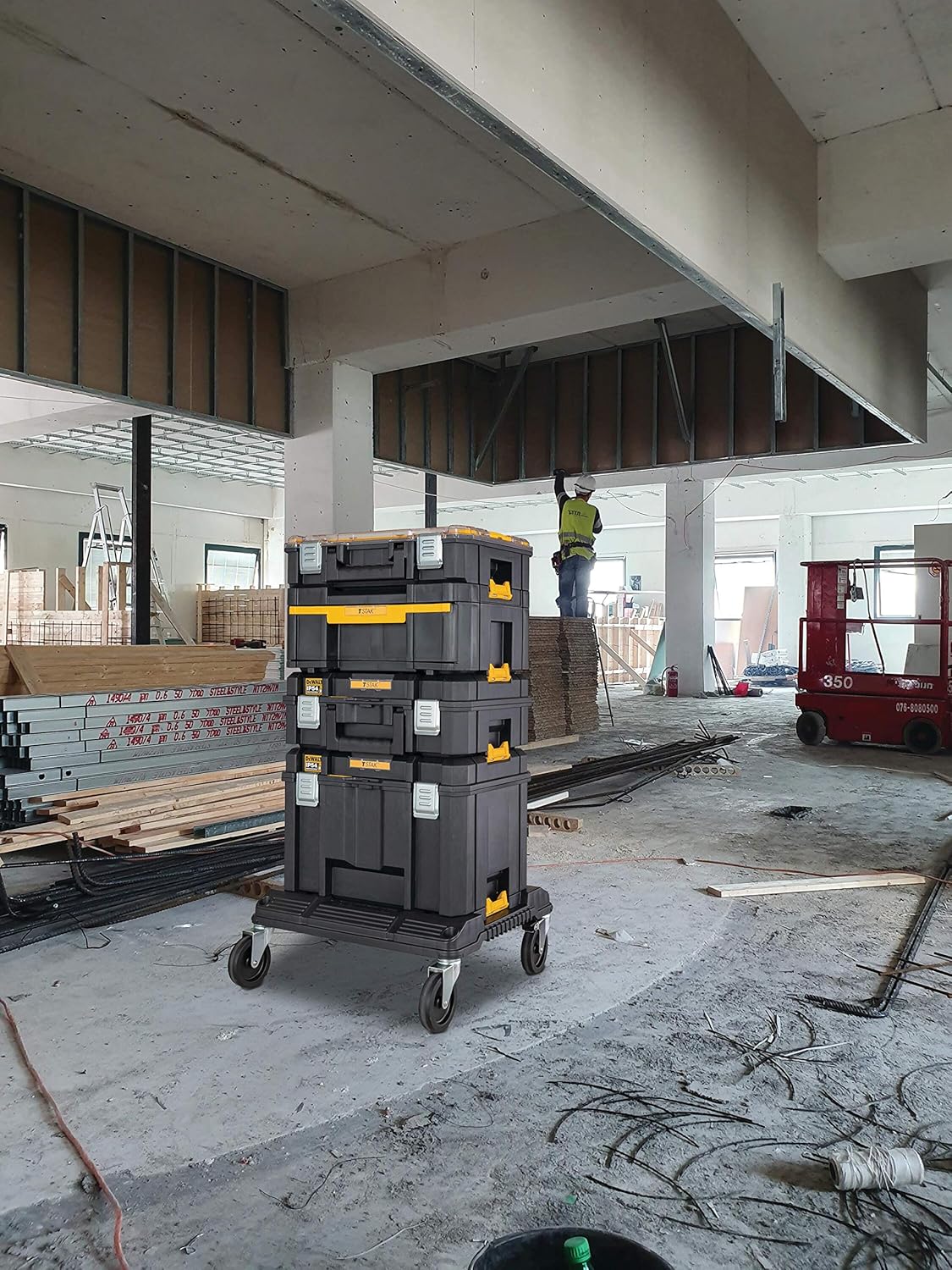 DEWALT TSTAK Tiefe Werkzeugbox VI DWST83346-1