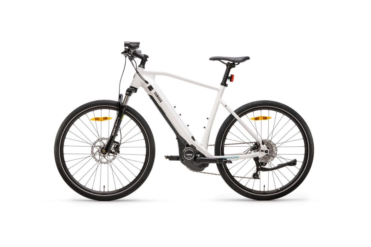 YAMAHA CrossCore RC e-bike urbana, foto oficial de prensa