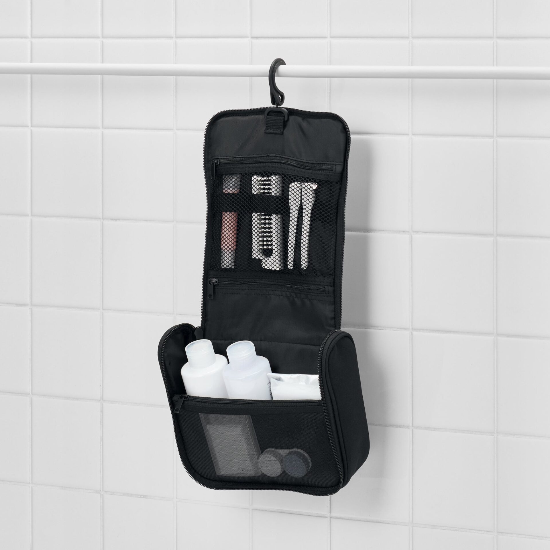MUJI polyester hanging toiletry case, alternate view